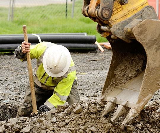 Земляные работы в Сызрани и  Самарской области